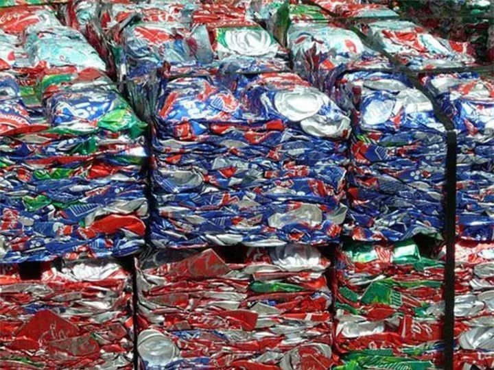 baled aluminum cans