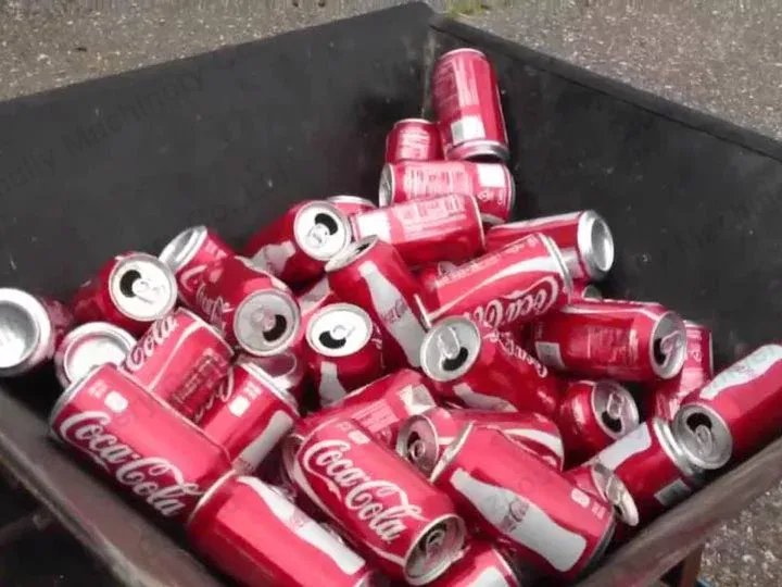 aluminum can in the shredder