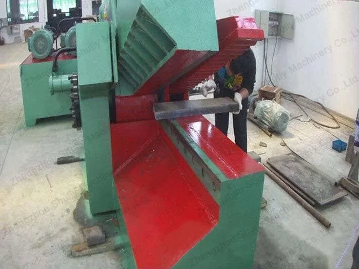 hydraulic alligator shearing machine