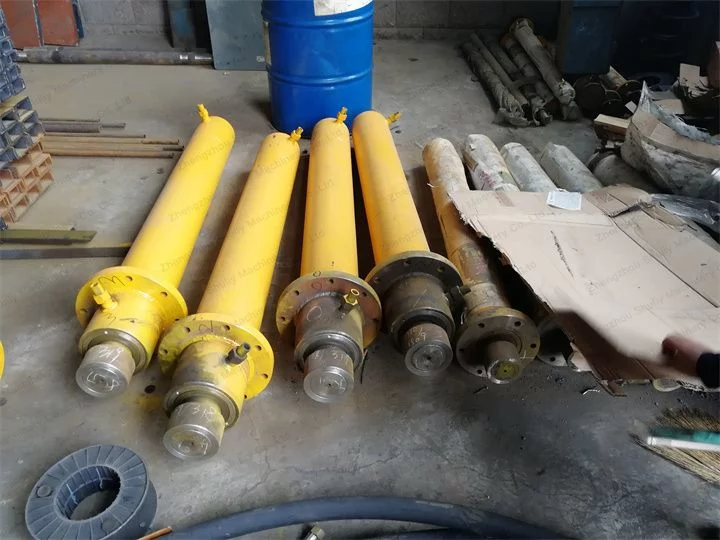 hydraulic cylinder