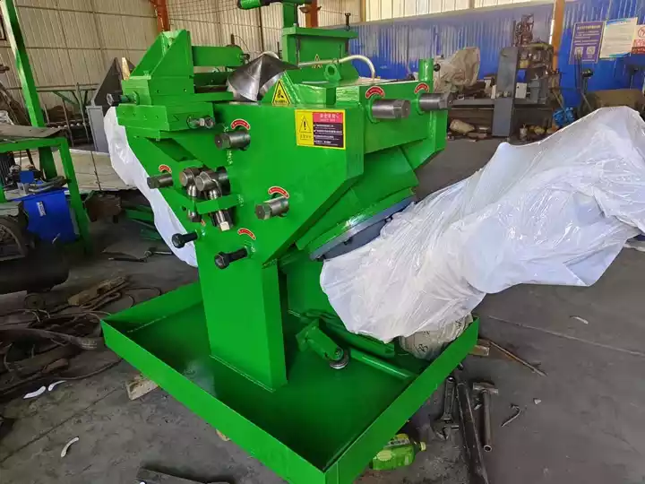 continuous spiral blade machine
