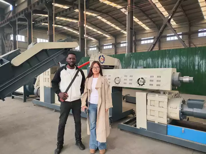 Máquina de Plástico do Sudão