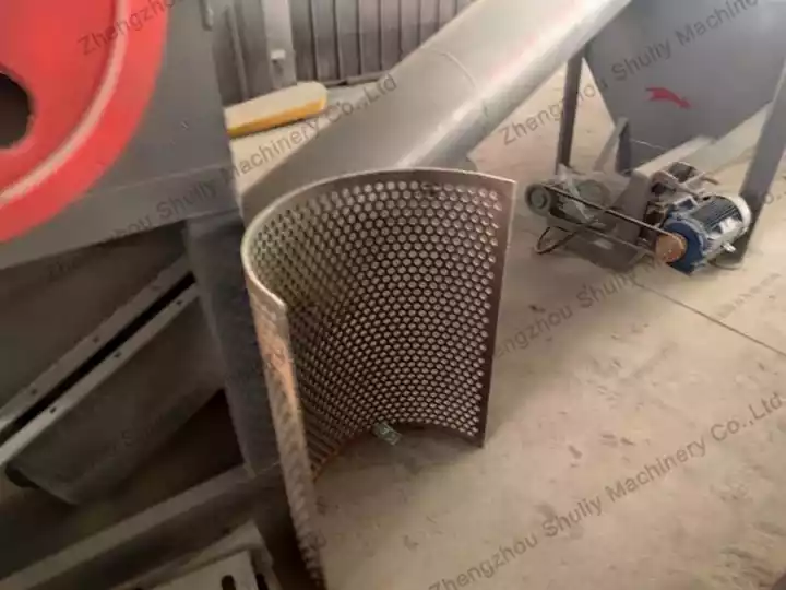 PET Bottle Washing Recycling Line | PET Bottle Flakes Washing Plant 25 Решетка дробилки