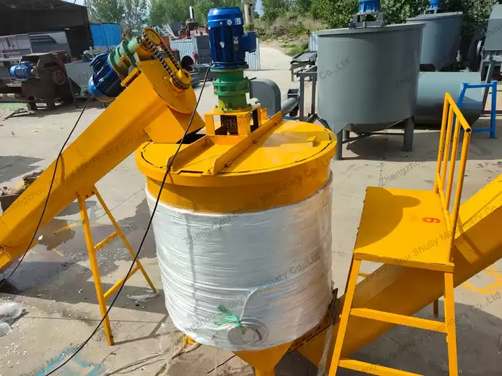 PET Bottle Washing Recycling Line | PET Bottle Flakes Washing Plant 21 Hot Washing Tank