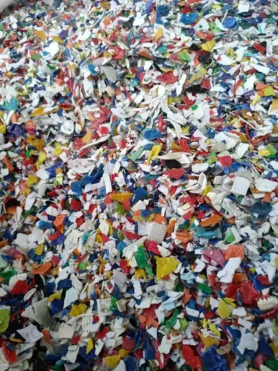 PET Bottle Washing Recycling Line | PET Bottle Flakes Washing Plant 1 PET material