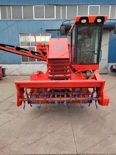 200‑300th four‑wheel salt collecting machine with crust breaking device