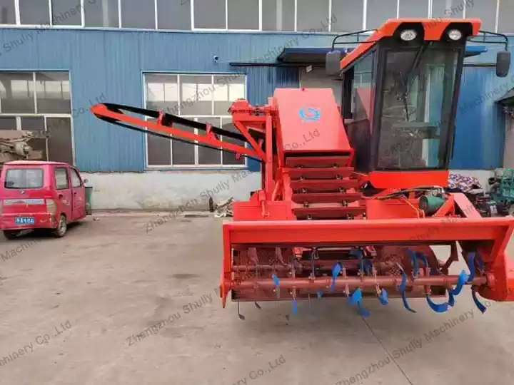 How Is Sea Salt Harvested from Salt Ponds? 11 Wheel‑mounted raw salt harvesting machine with front salt crust breaker