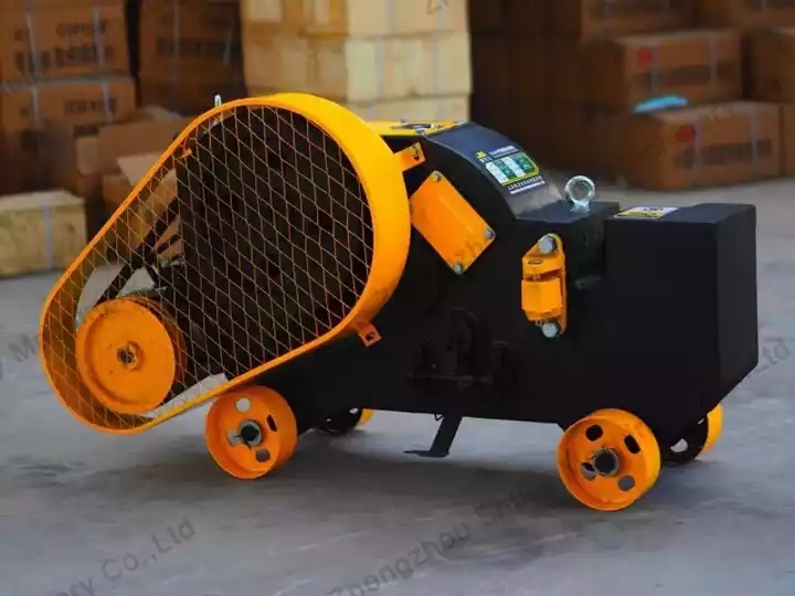 Reinforcement bar cutting machine