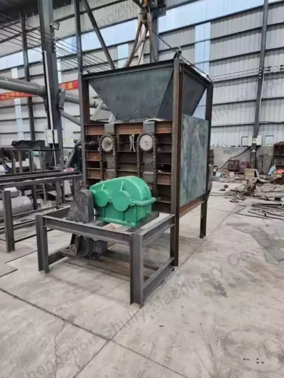 Used can flattening machine for recycling